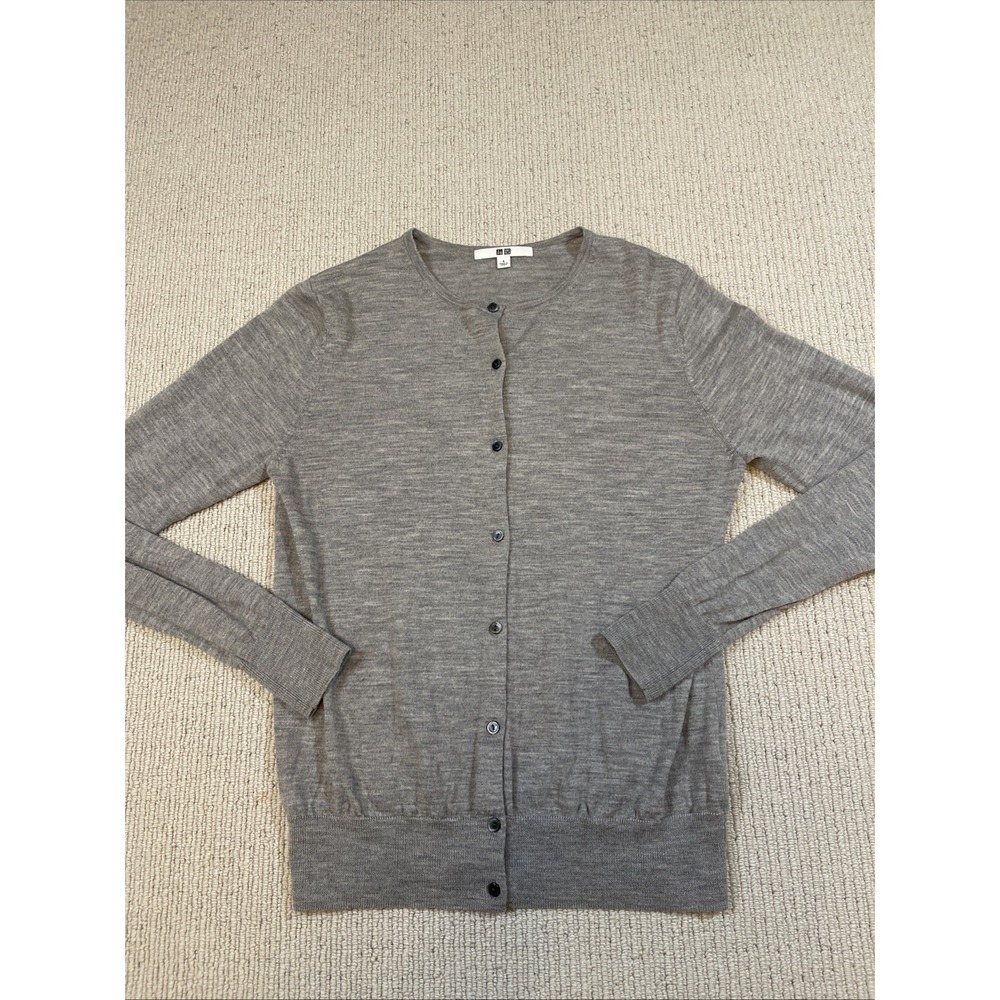 Uniqlo Women's Small 100% Wool Cardigan Sweater Buttons Gray Brown